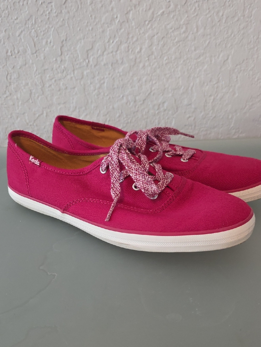 Keds Women's Hot Pink Canvas Lace-Up Sneakers Size 9